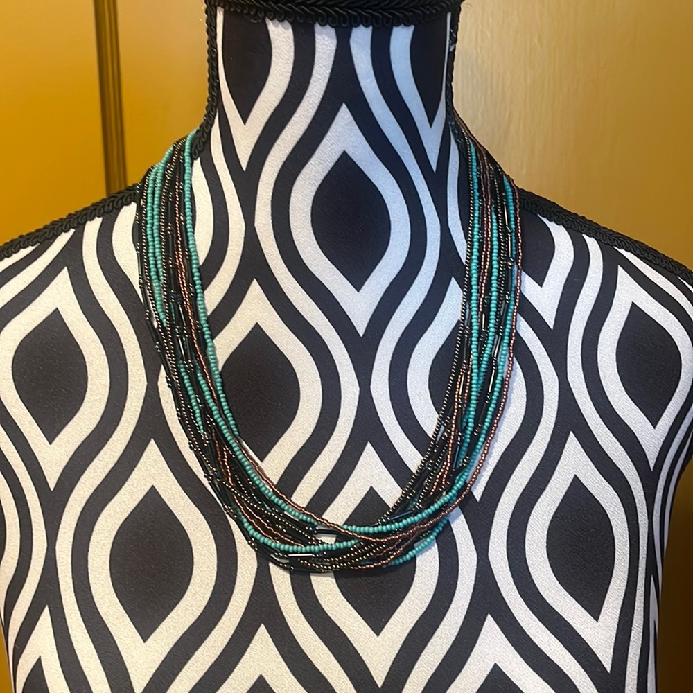 Handbeaded Necklace from South Africa